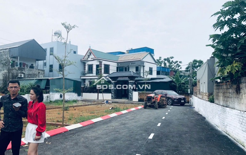 SỐC Bán  Lô Đất Giá Rẻ Nhất Hòa Lạc, Sổ Sẵn, Mua Là Lãi!